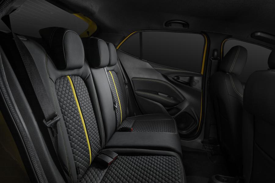 Интерьер Fiat Argo Sting (358) 2018 года  (фото 6 из 7)
